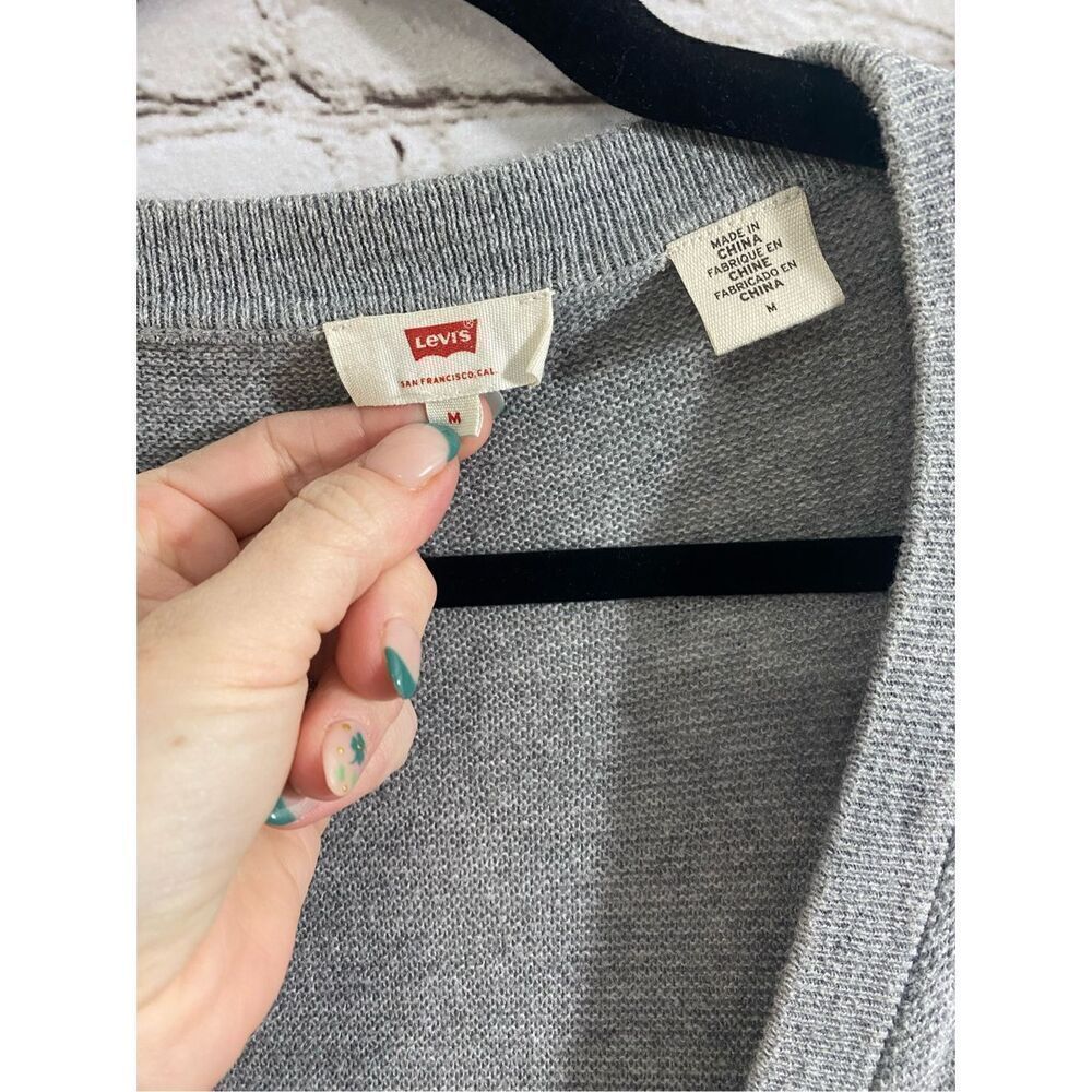 Levi’s cardigan size medium - Picture 4 of 6